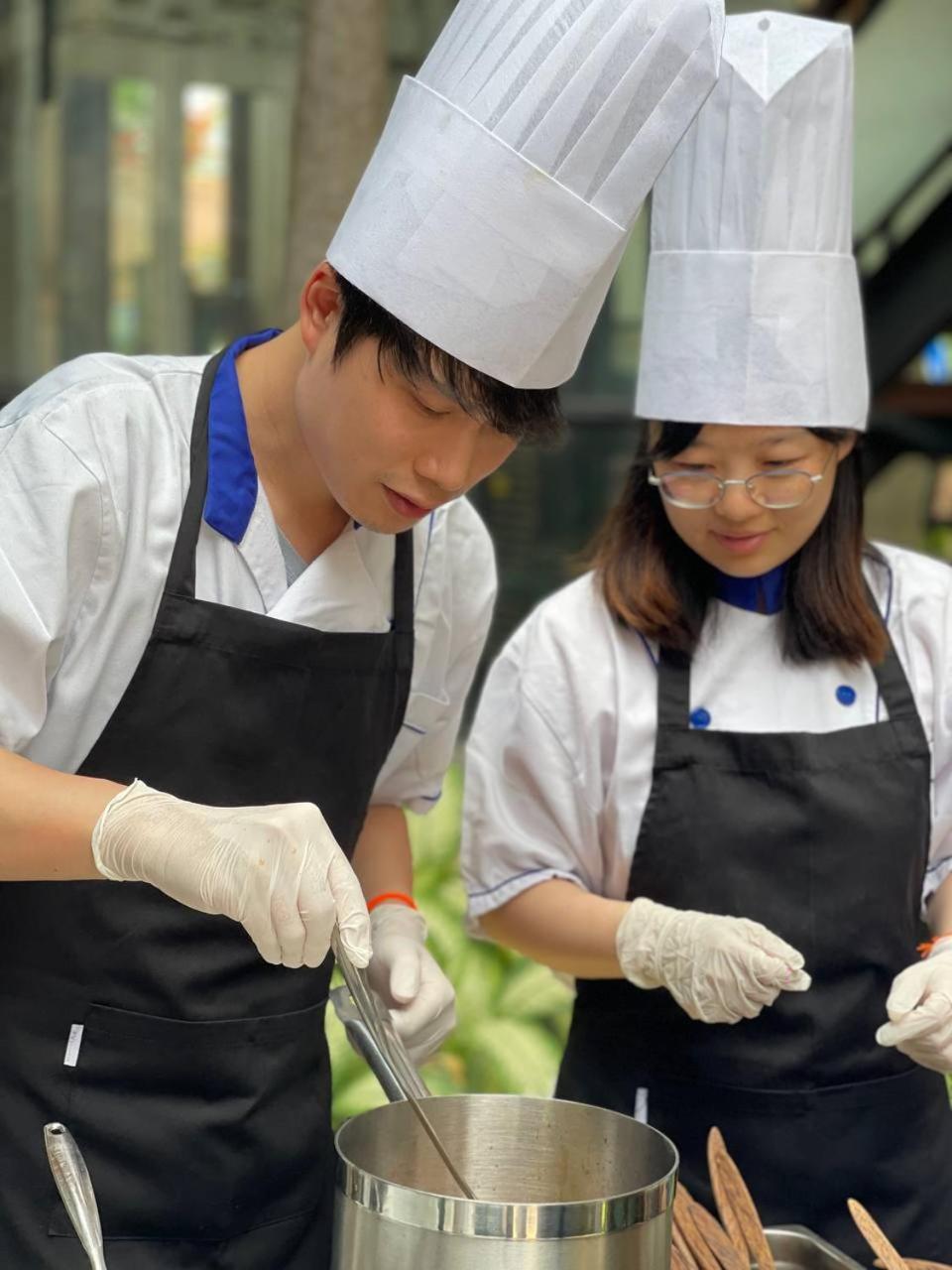 โรงแรมโสมาเทวี อังกอร์ บูทิค แอนด์ รีสอร์ต